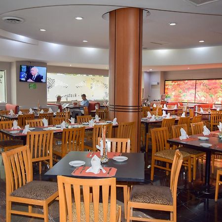 Wyndham Executivo Culiacan Bagian luar foto