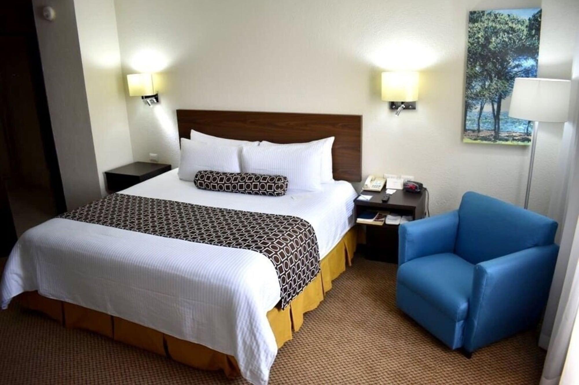 Wyndham Executivo Culiacan Bagian luar foto