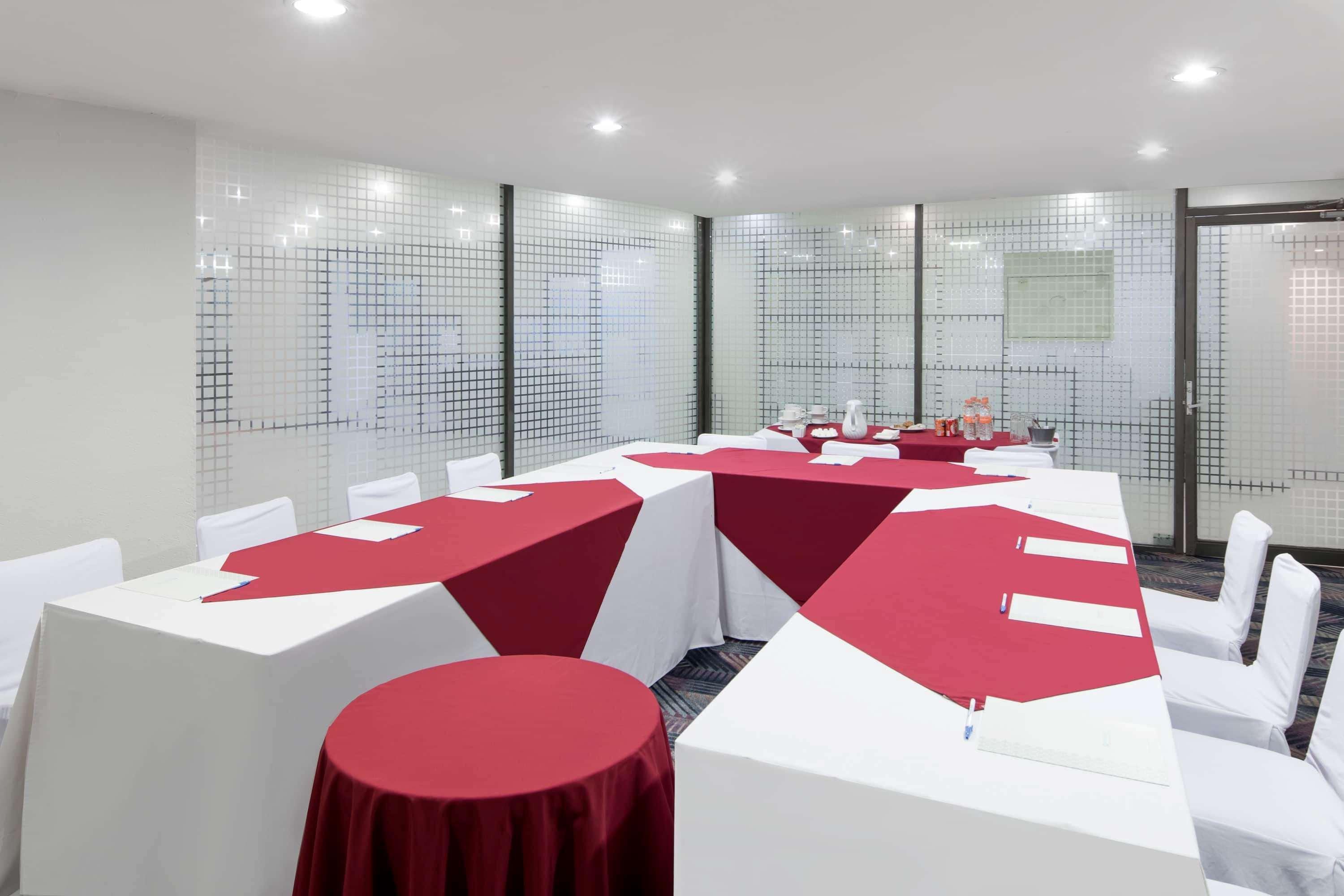 Wyndham Executivo Culiacan Bagian luar foto