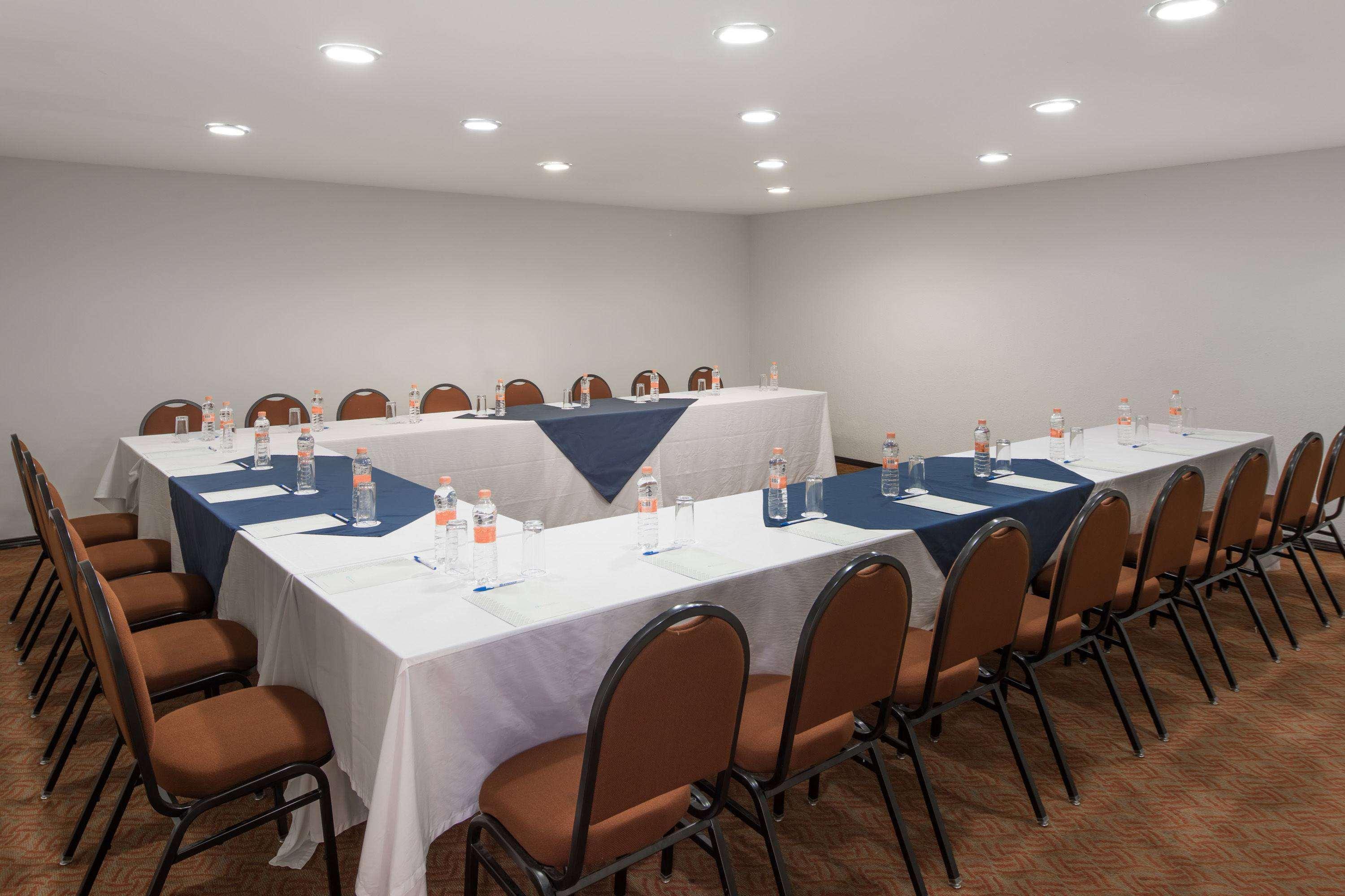 Wyndham Executivo Culiacan Bagian luar foto