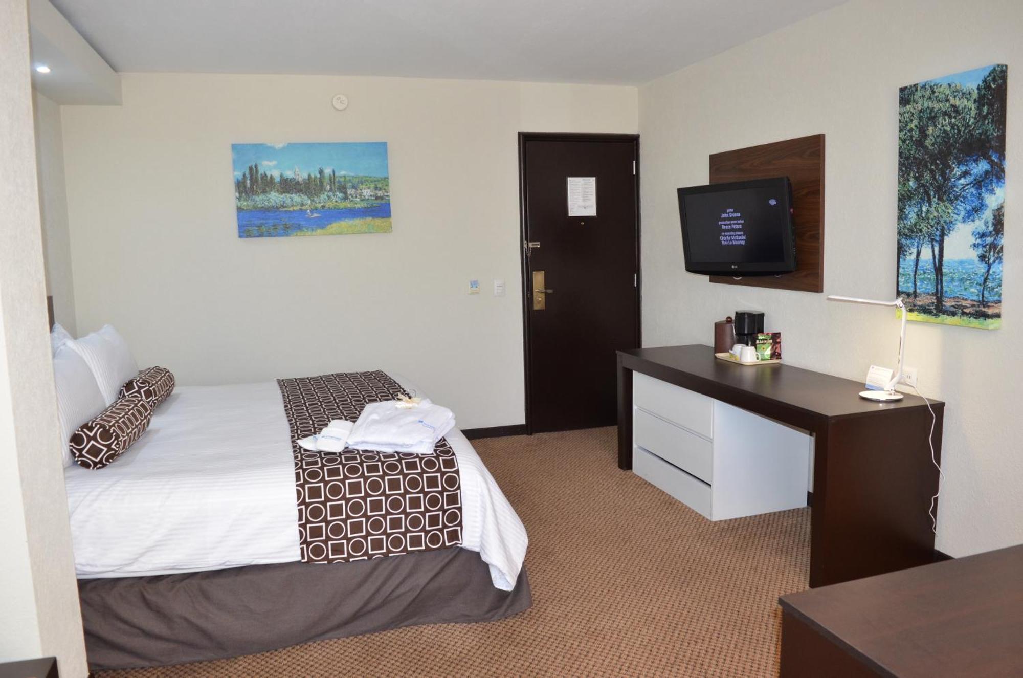 Wyndham Executivo Culiacan Bagian luar foto