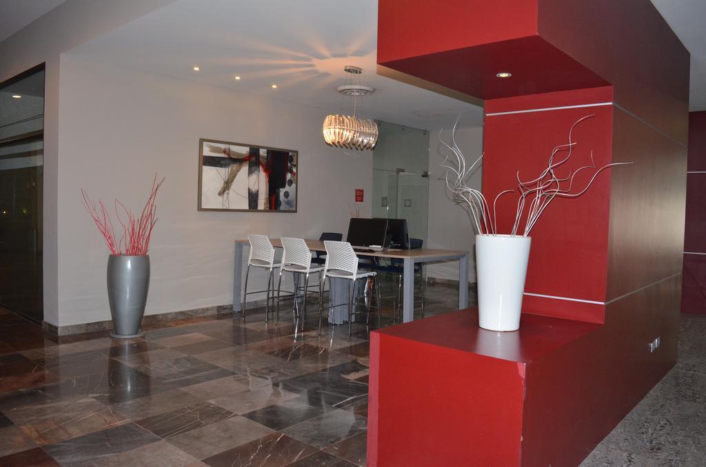 Wyndham Executivo Culiacan Bagian luar foto