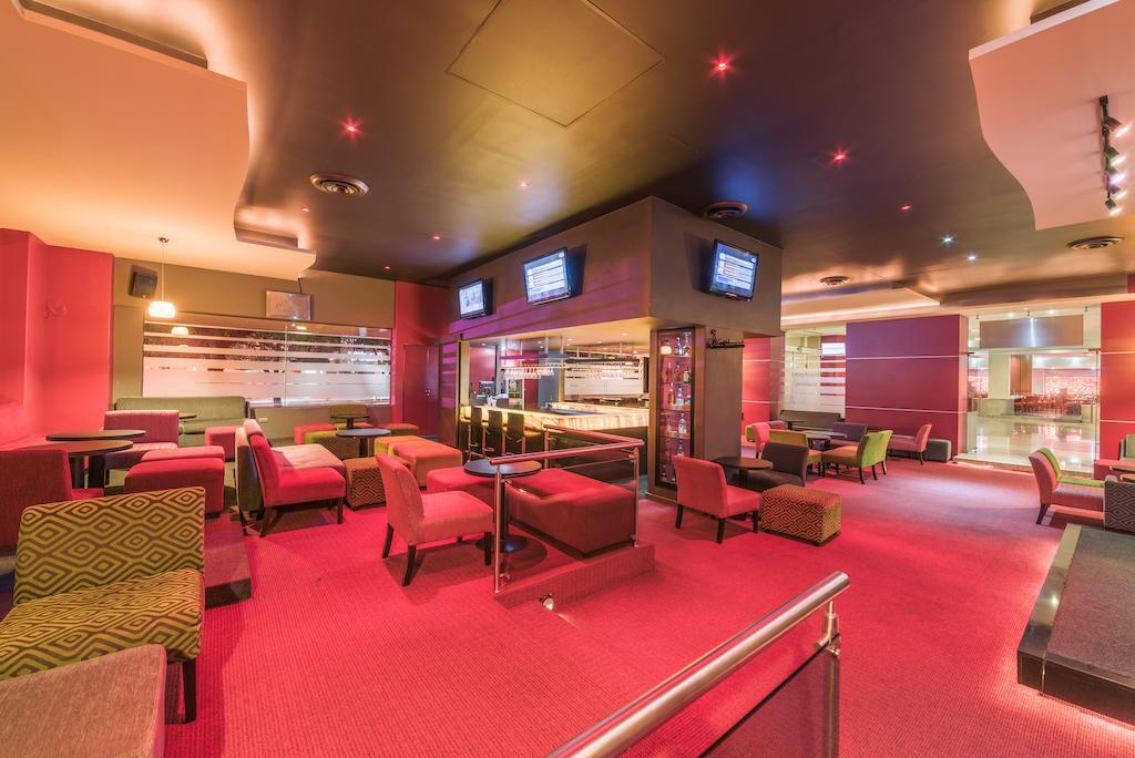 Wyndham Executivo Culiacan Bagian luar foto